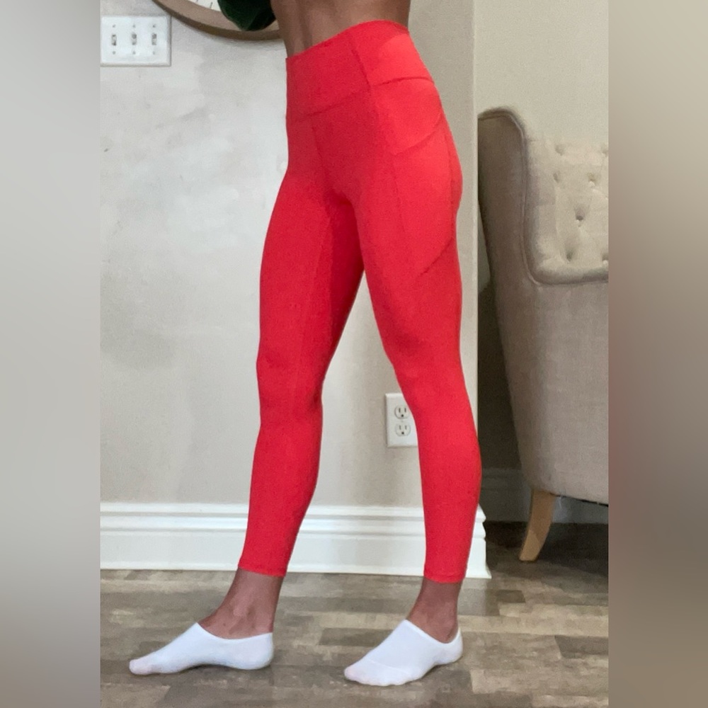New with tags fabletics leggings